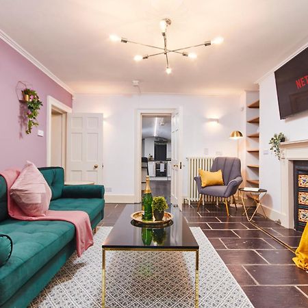 Beautiful 2Bedroom 4 Actual Beds House With Wifi By Purestay Bath Exterior foto